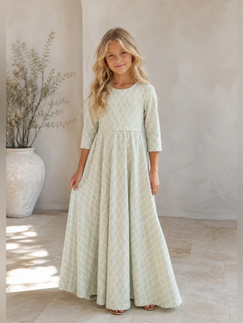 light green dress prom ZAPAKA Women A-Line V Neck Floor-Length Beaded Tulle Evening Dress with Slit, Light Green / US2 Stun in this green priority-04-valentine-ruffle-kids-dress-champagne Size:14 Men / 15 Women | 48 EU | 13.5 UK Classy Black Dress XS